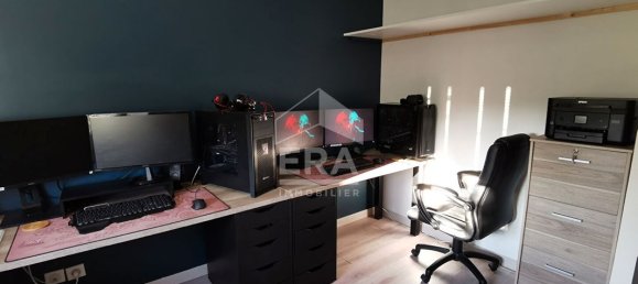 3 bedrooms House in Jeu-les-Bois, France No. 240314 10