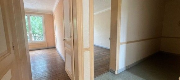 2 Schlafzimmer Wohnung in Reims, France, Nr. 255969 8