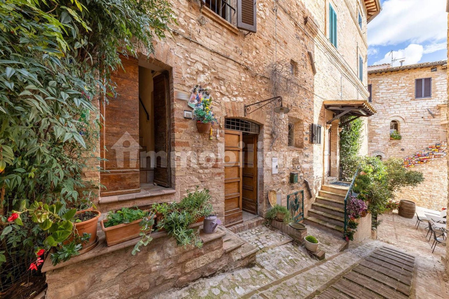 2 Schlafzimmer Haus in Spello, Italy, Nr. 129962