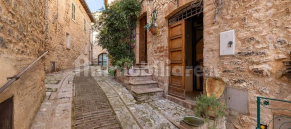 2 Schlafzimmer Haus in Spello, Italy, Nr. 129962 3