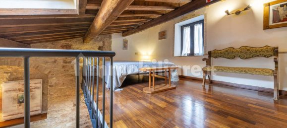 2 Schlafzimmer Haus in Spello, Italy, Nr. 129962 7