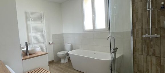 3 chambres Maison à Saint-Rambert-d'Albon, France No. 287059 3