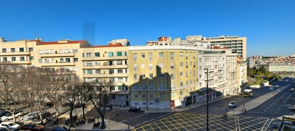 3 bedrooms Apartment in Lisbon, Portugal No. 110328 23