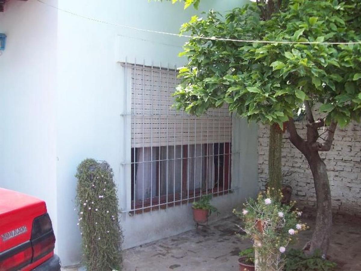 2 bedrooms House in Buenos Aires, Argentina No. 86981