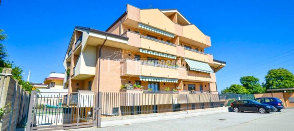 1 Schlafzimmer Wohnung in Canegrate, Italy, Nr. 268433 2