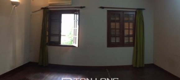 5 bedrooms House in Tay Ho, Vietnam No. 1765 2