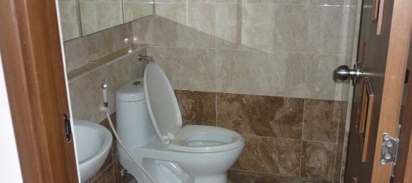 3 Schlafzimmer Wohnung in Cau Giay, Vietnam, Nr. 3582 15