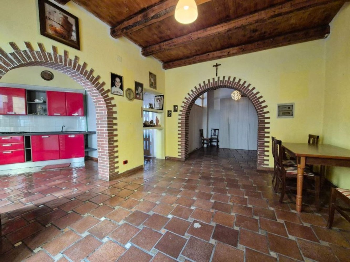 6-Zimmer Haus in Bussi sul Tirino, Italy, Nr. 124608