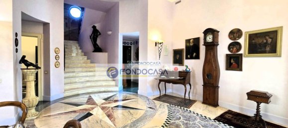 7 bedrooms Villa in Pavia, Italy No. 225897 2