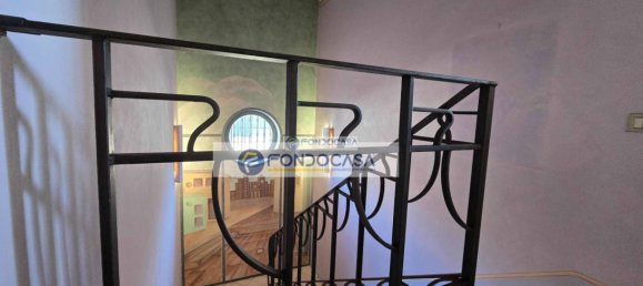 7 bedrooms Villa in Pavia, Italy No. 225897 16