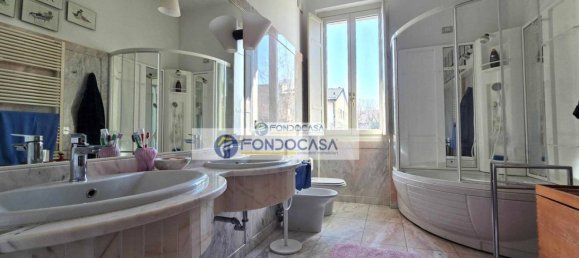 7 bedrooms Villa in Pavia, Italy No. 225897 24