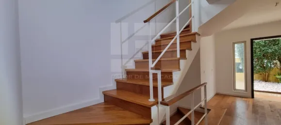 3 bedrooms House in Cascais, Portugal No. 179205 21