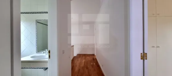 3 bedrooms House in Cascais, Portugal No. 179205 32