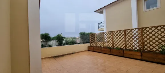 3 bedrooms House in Cascais, Portugal No. 179205 9