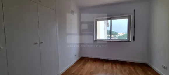 3 bedrooms House in Cascais, Portugal No. 179205 27