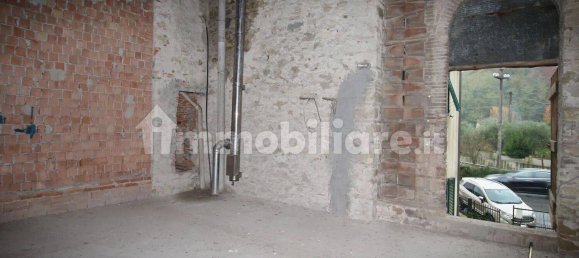 4 غرف نوم فيلا في Lucca, Italy رقم 330051 19