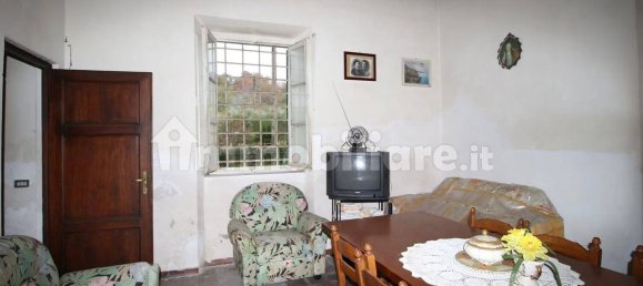 4 غرف نوم فيلا في Lucca, Italy رقم 330051 4