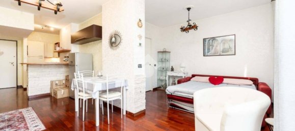 1 chambre Appartement à Milan, Italy No. 378671 9