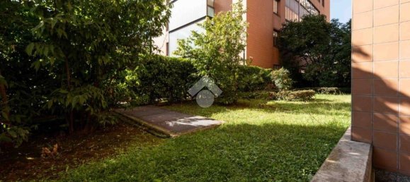 1 chambre Appartement à Milan, Italy No. 378671 28