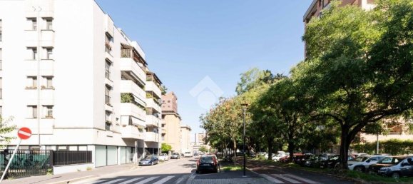 1 chambre Appartement à Milan, Italy No. 378671 25