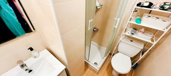 3 bedrooms Apartment in Zaragoza, Spain No. 149327 26