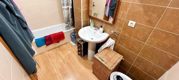 3 bedrooms Apartment in Zaragoza, Spain No. 149327 20