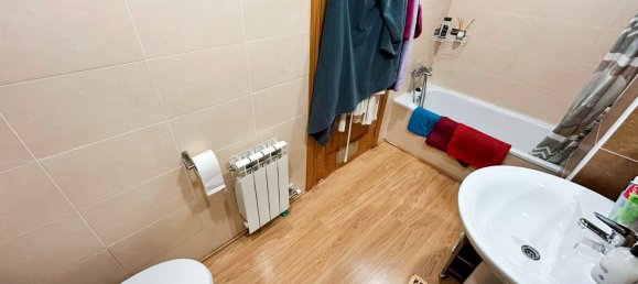 3 bedrooms Apartment in Zaragoza, Spain No. 149327 21