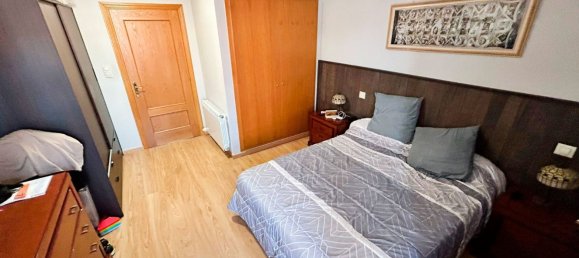 3 bedrooms Apartment in Zaragoza, Spain No. 149327 15