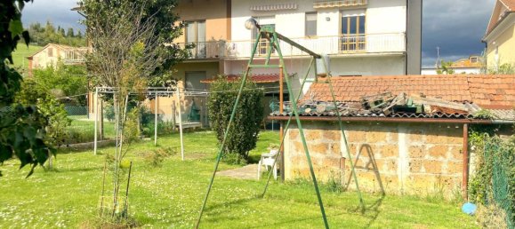 2 bedrooms House in San Ginesio, Italy No. 90063 25