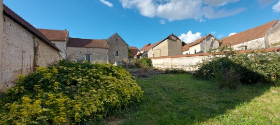  Land in Bennecourt, France No. 173650 2