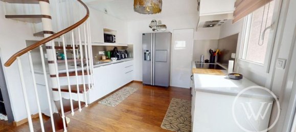 3 bedrooms Duplex in Besancon, France No. 358972 4