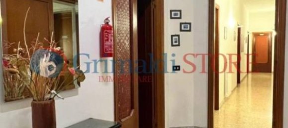 4 Schlafzimmer Wohnung in Cavallino, Italy, Nr. 53401 13