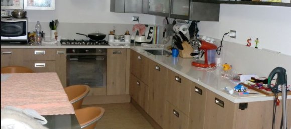 7-salle Appartement à Pontinia, Italy No. 202794 9