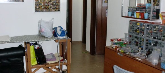 7-salle Appartement à Pontinia, Italy No. 202794 5