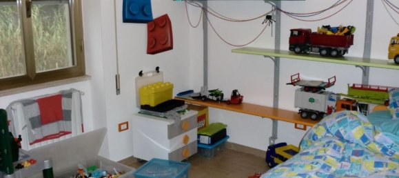 7-salle Appartement à Pontinia, Italy No. 202794 7