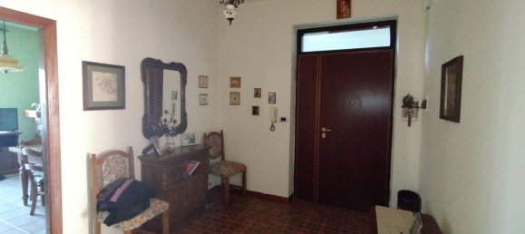 Apartamento de 6 dormitorios en Guardiagrele, Italy No. 333436 4