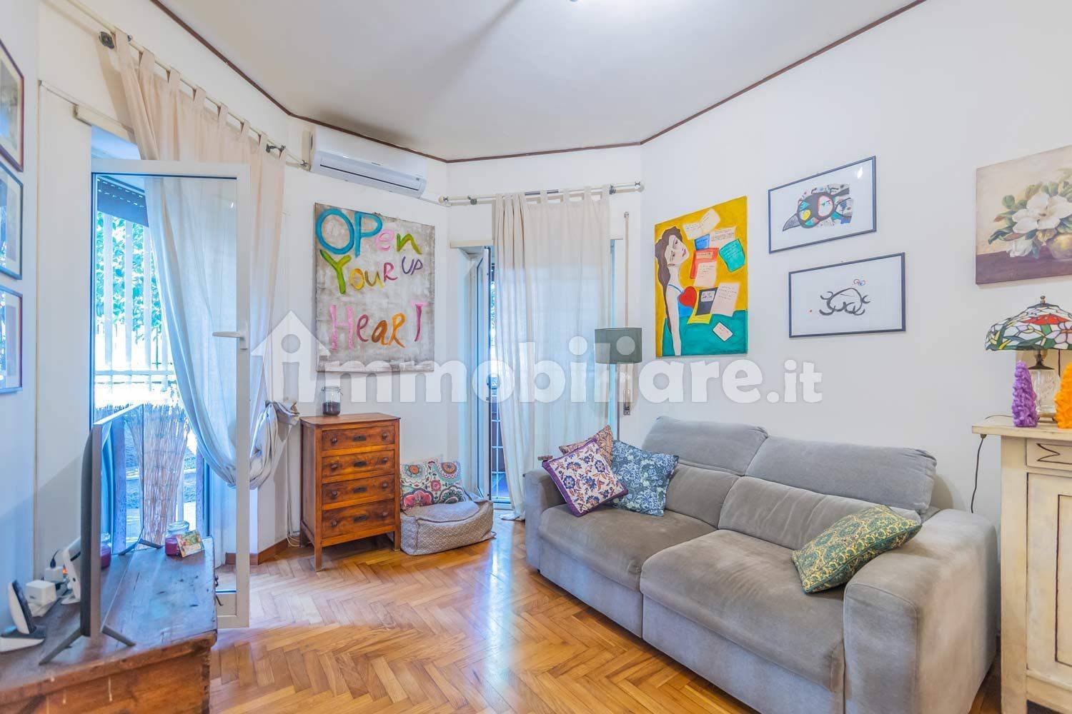 1 chambre Appartement à Rome, Italy No. 294070