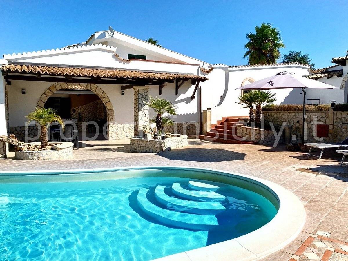 4 Schlafzimmer Villa in Syracuse, Italy, Nr. 248753