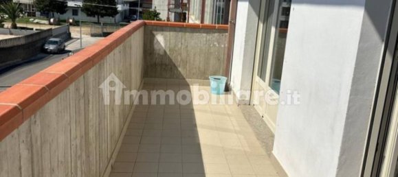 Apartamento T3 em Cappelle sul Tavo, Italy N.º 165951 2