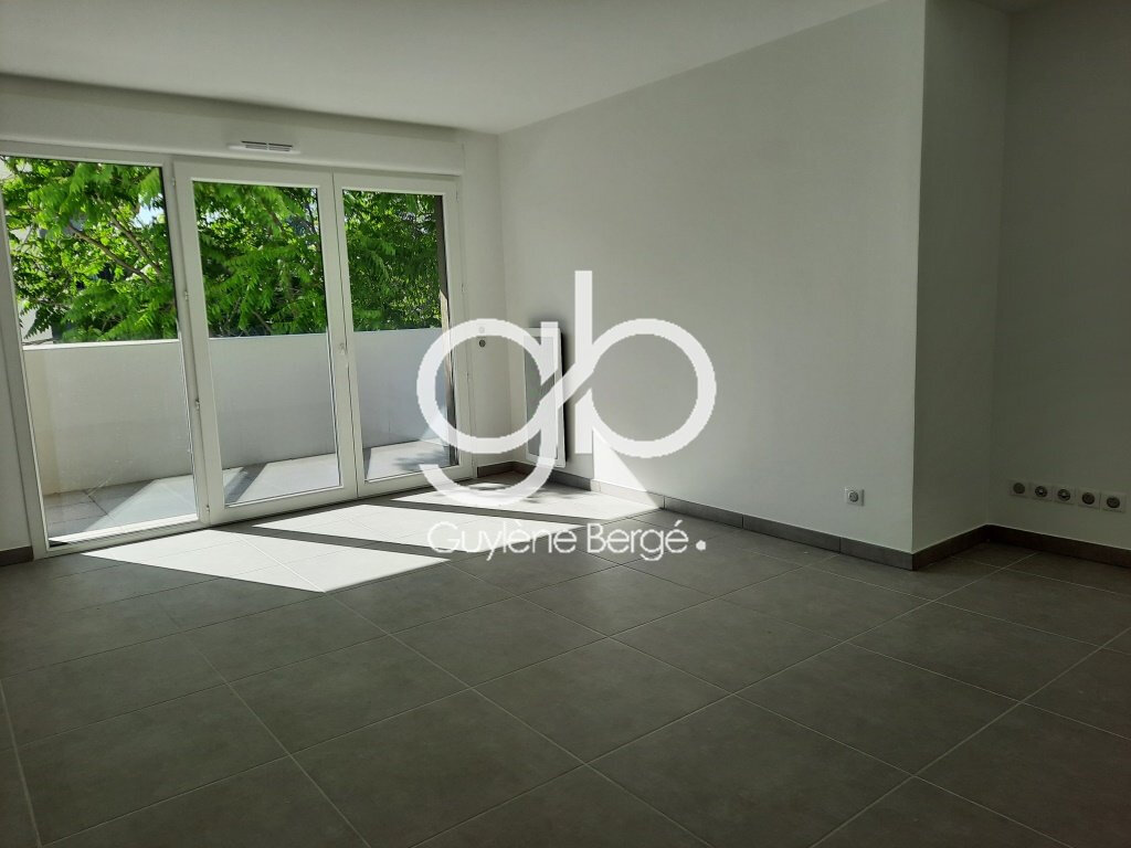 2 bedrooms Apartment in Montpellier, France No. 296623