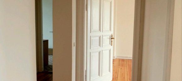 4 bedrooms Apartment in Friedrichshain, Germany No. 369110 8