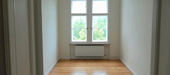 4 bedrooms Apartment in Friedrichshain, Germany No. 369110 3