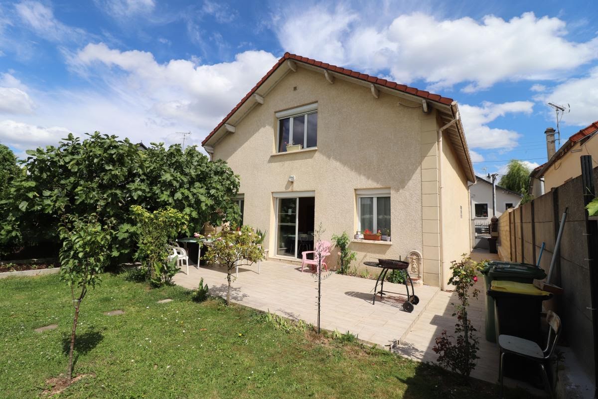 5 bedrooms House in Juvisy-sur-Orge, France No. 171012