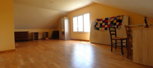5 bedrooms House in Juvisy-sur-Orge, France No. 171012 6