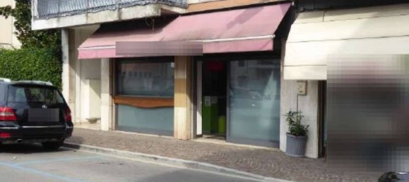 1 room Commercial property in Conegliano, Italy No. 281925 2