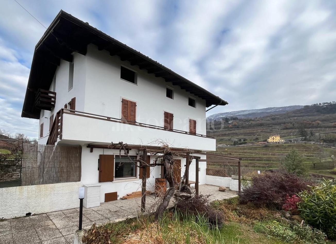 6-Zimmer Villa in Rovereto, Italy, Nr. 229030