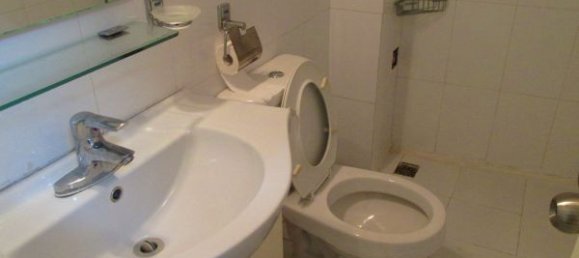 2 bedrooms Apartment in Hoan Kiem, Vietnam No. 5290 8