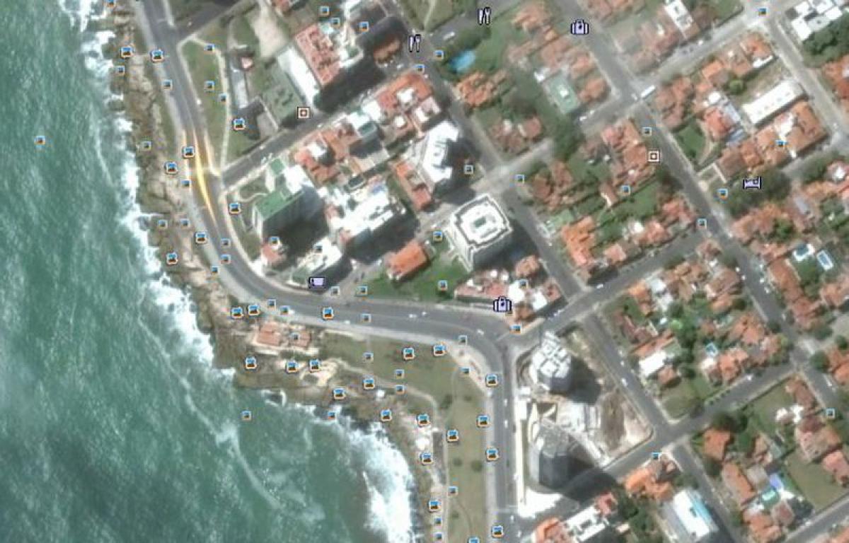 2 bedrooms Apartment in Mar del Plata, Argentina No. 70131