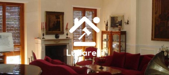 9 bedrooms Villa in Rome, Italy No. 58891 3