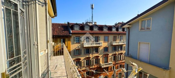6 rooms Apartment in Turin, Italy No. 36025 14